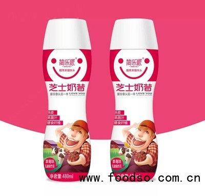 簡樂派芝士奶昔草莓味乳酸